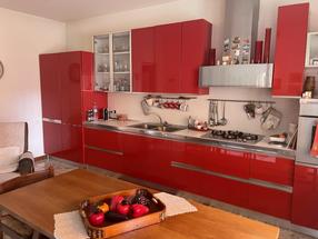 Splendido appartamento in via della rifiorita in Vendita
