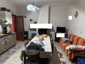 Fabbricato indipendente in Via XI Febbraio in Vendita